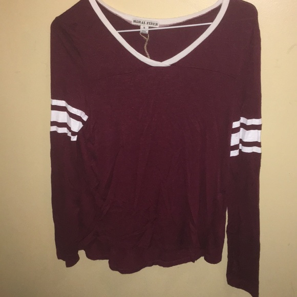 Tops - Maroon long sleeve